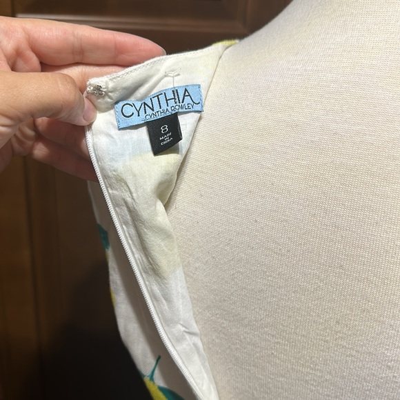 Yellow Lemons - Picture 3 of 3